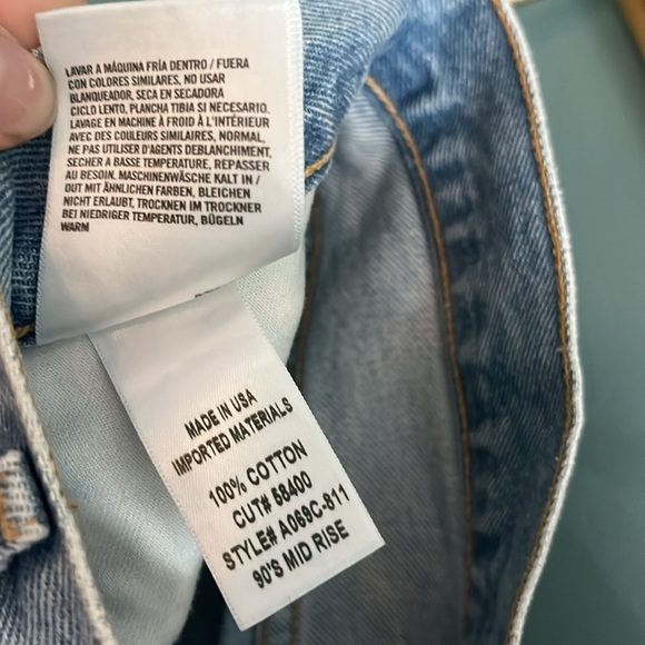 Distressed 90’s mid rise Agolde jeans (27) - Picture 6 of 9